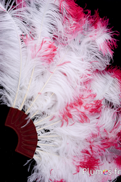 Waaier van struisvogelveren - ca. 60 cm, 10 veren, bruin leer - crème-karmijn